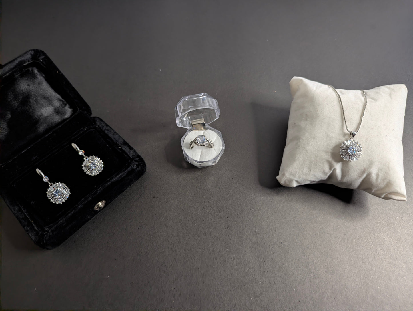 Silver-Tone Set (4-Piece)